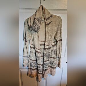 Long sleeve cardigan with hood